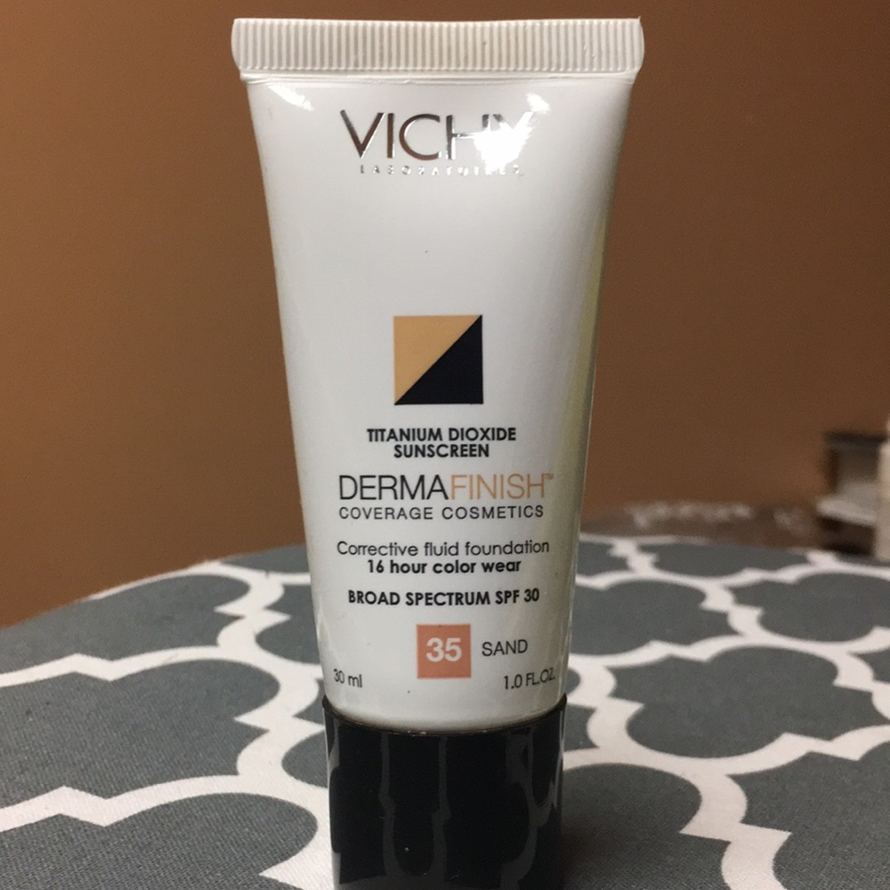 Vichy Dermafinish Foundation